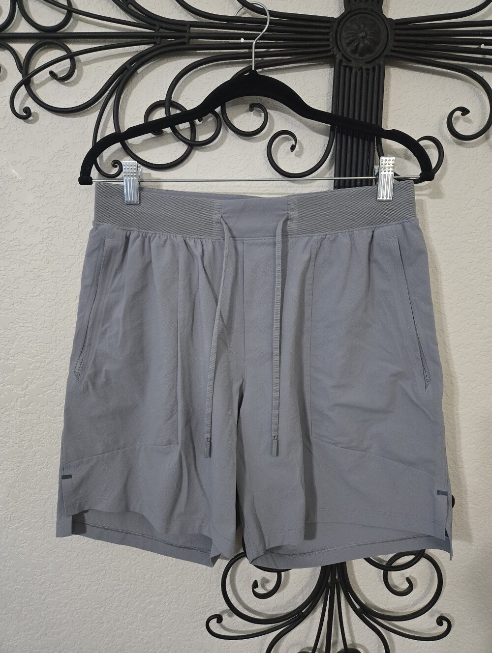 LULULEMON‎ License To Train Shorts | M